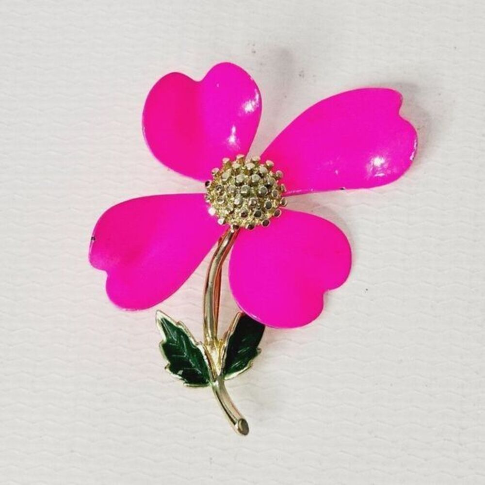 Sarah Coventry Dogwood Flower Pink Costume‎ Brooch Pin Signed